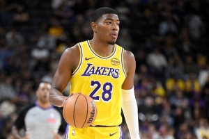 状态不错！八村塁10投6中&三分4中3 得到16分3板2助1断