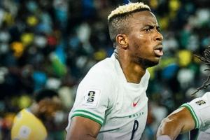 遗憾！奥斯梅恩戴帽尼日利亚仍无缘直通，只可通过附加赛出线