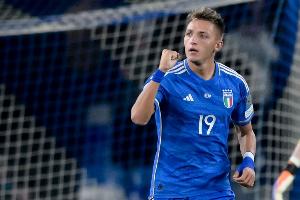 2002年后首位意大利球员，雷特吉单届世预赛两场打进2+进球