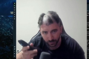 这波太性情了前FNC教练Yamato打赌BLG输100T就剃头