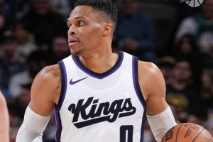 文胖：威少过去八年换七队 他是真正的流浪汉球员&这是有原因的