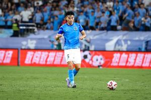 胡睿宝：陈涛上任后训练量加大，这么热的天气其实就是拼精气神