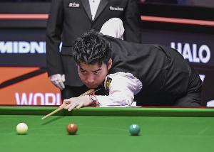 斯佳辉4-0横扫马奎尔，晋级斯诺克北爱尔兰公开赛16强