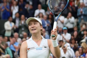 广网公开赛：孙璐璐2-0横扫王雅繁，本赛季首次跻身巡回赛八强