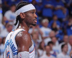 亚历山大：我们这支球队从来不找借口 大家都为关键时刻做好准备