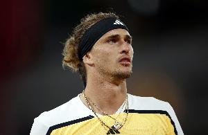 对手身体不适退赛，兹维列夫不战而胜晋级ATP500维也纳四强