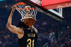 状态复苏！贾勒特-阿伦11中8得22分6板4助 另有2断1盖帽