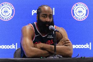 哈登：狄龙的垃圾话多多少少唤醒了我 我需要这种刺激