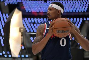 难复当年之勇！比尔4中2仅拿到6分1板2助