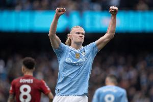 哈兰德2次在夏令时结束前已单赛季进球15+！英超此前仅希勒曾做到