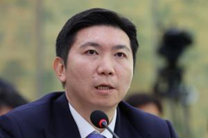 04奥运会冠军！43岁柳承敏涉嫌以他人名义套取奖励金，或涉案2亿