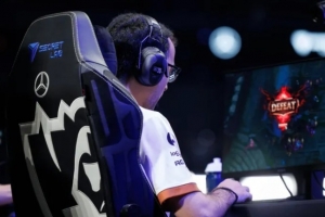 SkewMond：抱歉都怪我我打得很糟糕，但这一年对我意义非凡