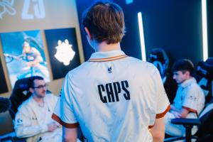 可能这就是帽皇的命吧？CAPS职业生涯第八次S赛止步八强