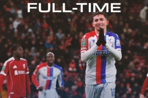 水晶宫今年各项赛事共计4次对阵利物浦均不败，取得2胜2平