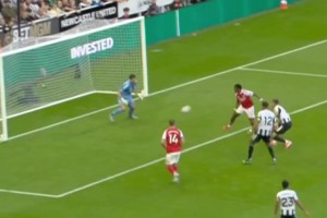 我本怀特想干啥就干啥！网友：搞笑的是他还摆出一副无辜表情