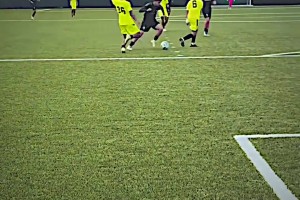 小伙子你以为你是梅西啊