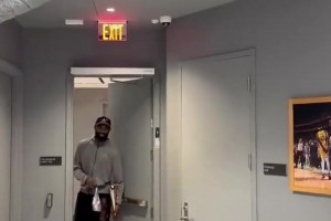 奥尼尔 ：我一定要把它带回美国！