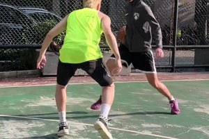 威少更新社交媒体：新的城市，新的篇章。让我们开始工作!