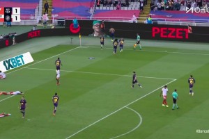 神锋劳霍 补时绝杀！德容传中，阿劳霍抢点破门绝杀赫罗纳！