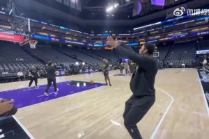 东契奇也伤了！看来湖人后场只能依靠里夫斯和斯玛特了