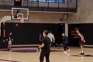 艰难的赛季！布克的高压投篮训练！还能带领太阳复兴吗？