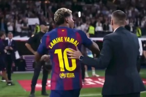 网友：巴萨的10号，从来不是球衣上的数字，而是刻在骨子里的担当