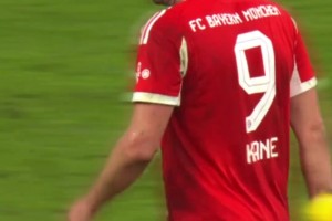 小穆日常营业！穆西亚拉：这点控场能力，我还是有的！