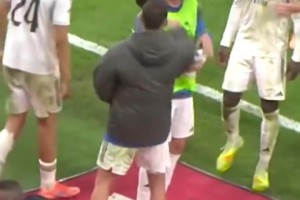 国家德比获胜！巴尔韦德和马斯坦托诺差点打起来了